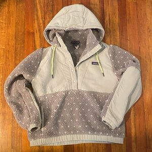 Womens Patagonia jacket